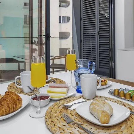 Appartement Terracos De Ii Purple By Real *